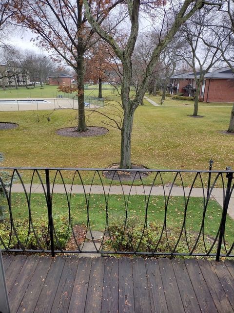 Tiny photo for 1210 Dale Avenue #2I, Arlington Heights, IL 60004 (MLS # 12649144)