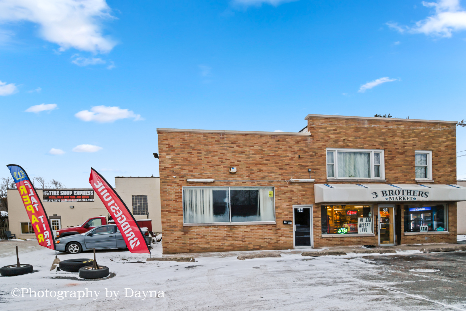 242 W Jeffery Street