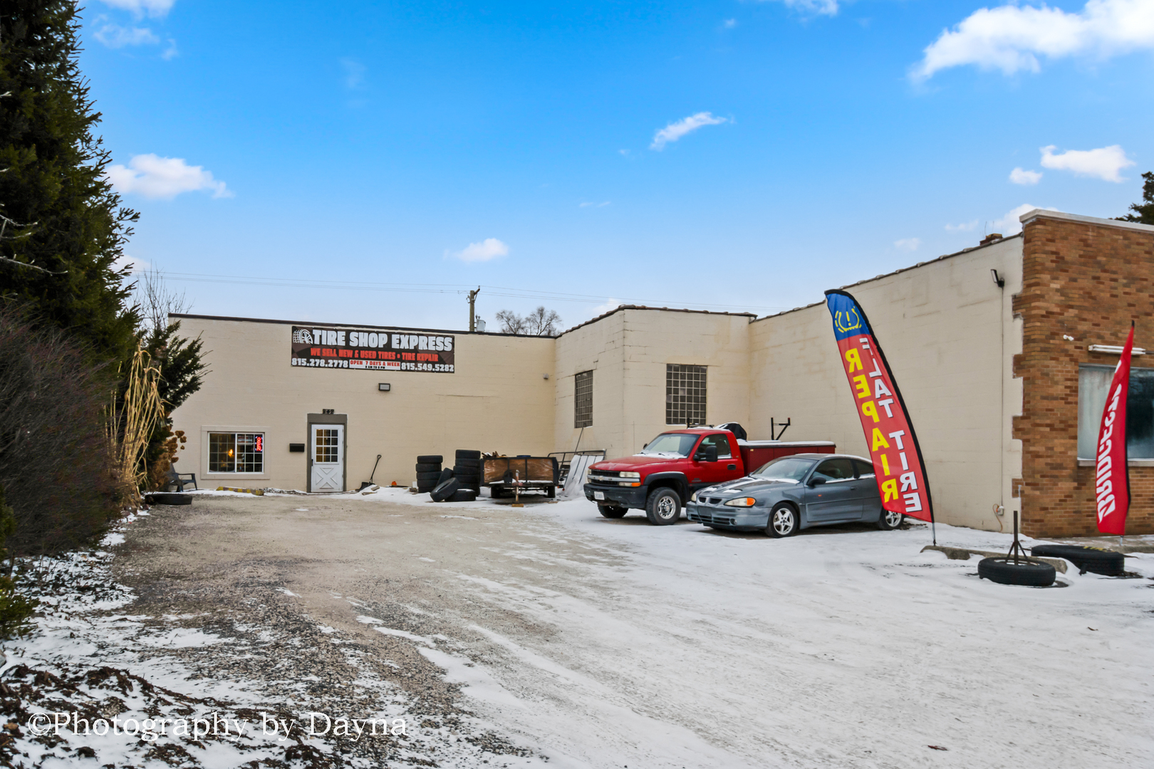 242 W Jeffery Street
