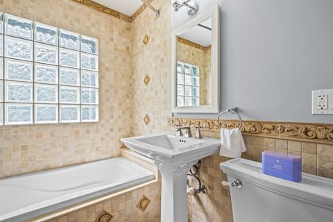 Tiny photo for 908 Elm Place, Glencoe, IL 60022 (MLS # 12486480)