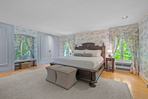 Tiny photo for 908 Elm Place, Glencoe, IL 60022 (MLS # 12486480)