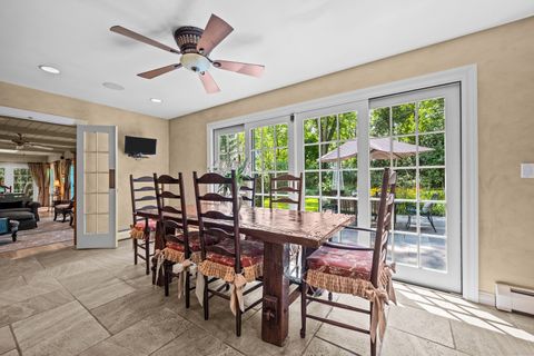 Tiny photo for 908 Elm Place, Glencoe, IL 60022 (MLS # 12486480)