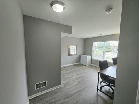Tiny photo for 208 Wildflower Street, Des Plaines, IL 60016 (MLS # 12734068)