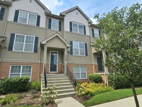 Photo of 208 Wildflower Street, Des Plaines, IL 60016 (MLS # 12734068)