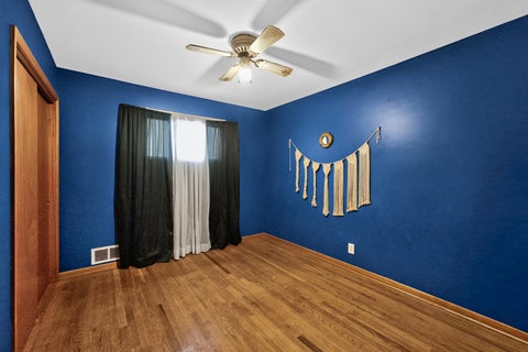Tiny photo for 825 Prairie Street, Aurora, IL 60506 (MLS # 12795846)