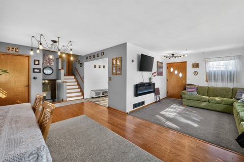 Tiny photo for 825 Prairie Street, Aurora, IL 60506 (MLS # 12795846)