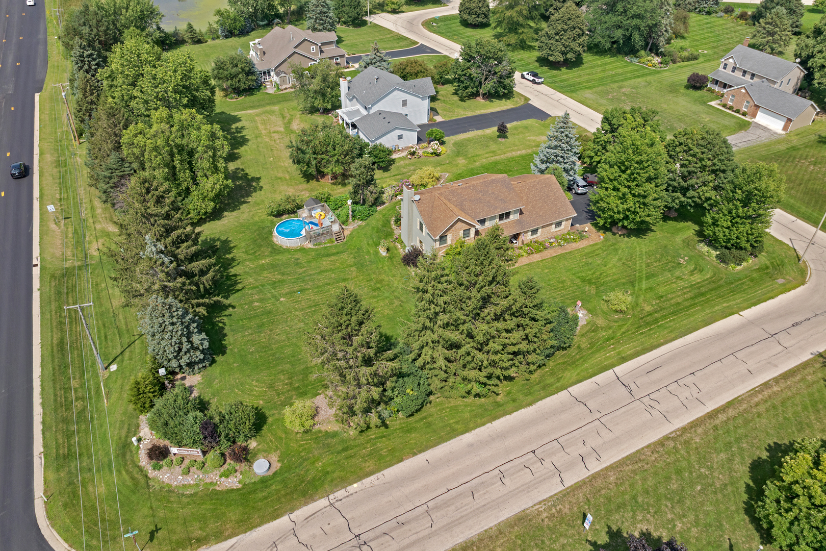 404 Arrowhead Drive