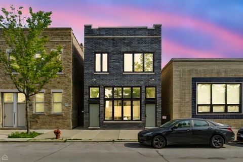Tiny photo for 1928 W 21st Street #2F, Chicago, IL 60608 (MLS # 12604341)
