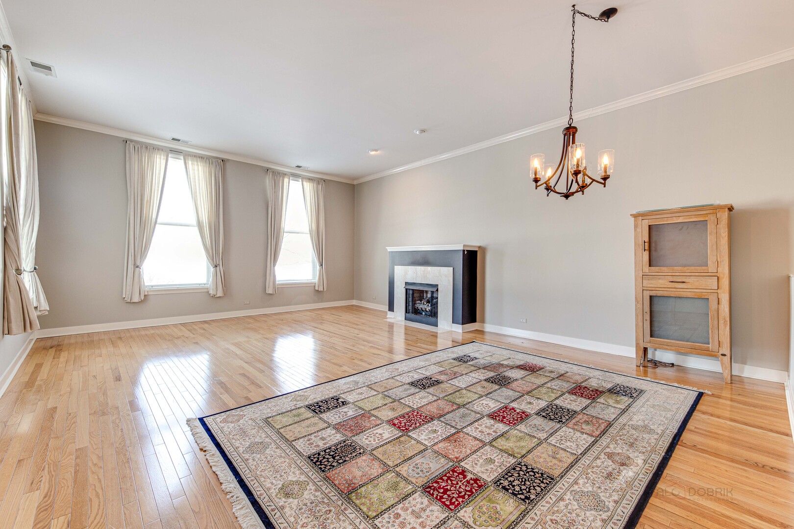 210 Leonard Wood S 101