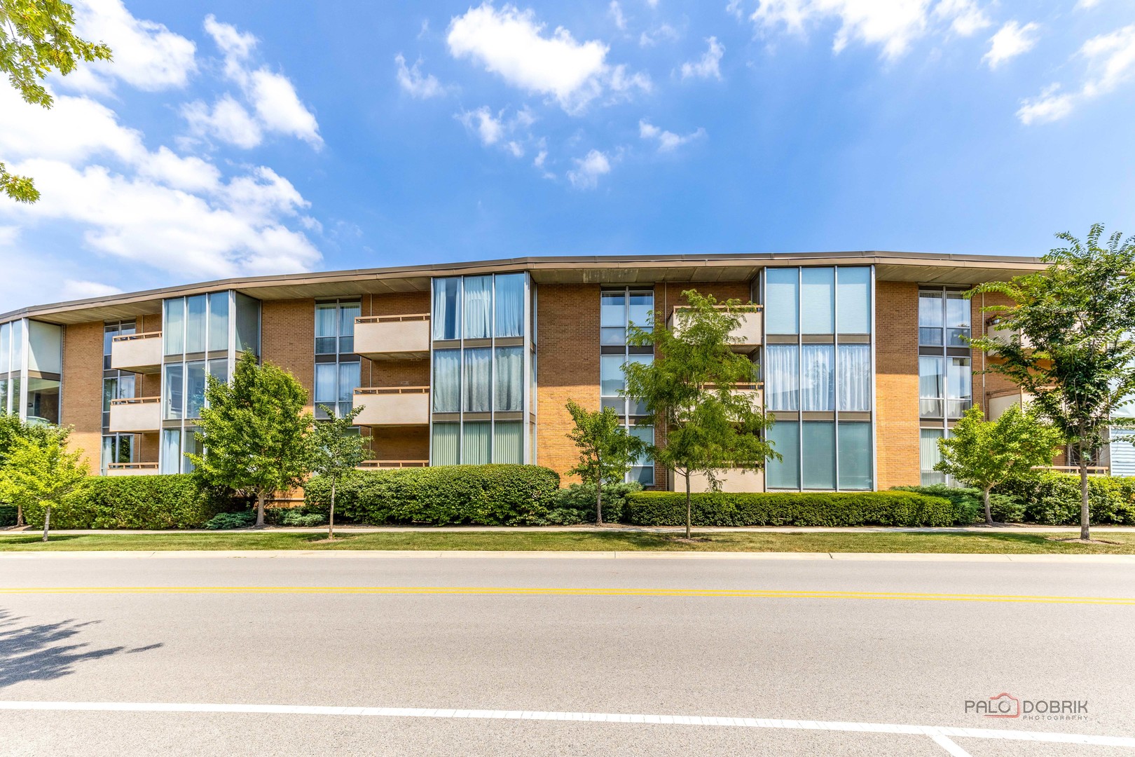 1301 N Western Avenue 106