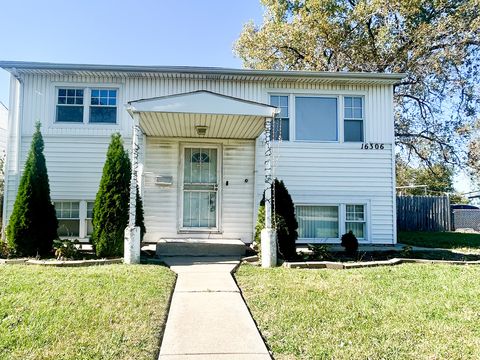 Tiny photo for 16306 Park Avenue, Markham, IL 60428 (MLS # 12504932)