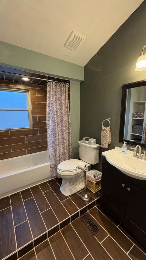 Tiny photo for 10444 S Troy Street, Chicago, IL 60655 (MLS # 12636801)