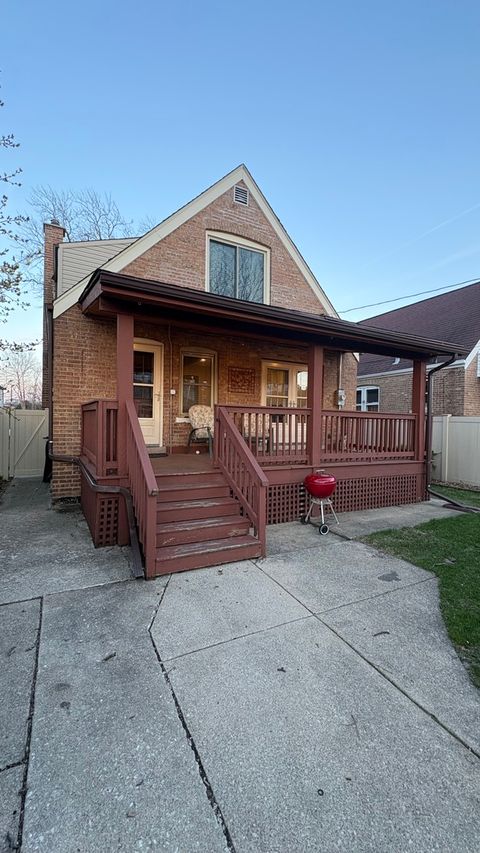 Tiny photo for 10444 S Troy Street, Chicago, IL 60655 (MLS # 12636801)