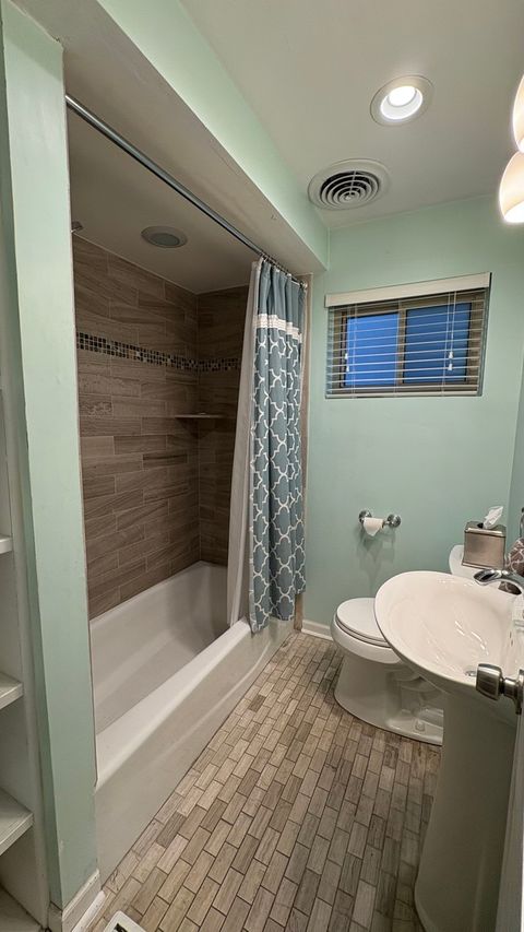 Tiny photo for 10444 S Troy Street, Chicago, IL 60655 (MLS # 12636801)