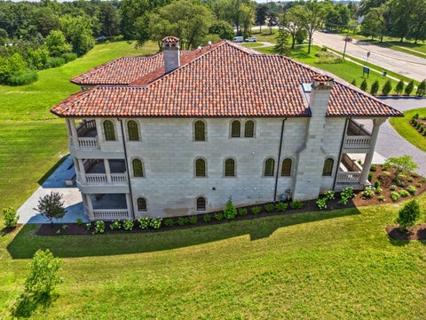 Tiny photo for 6413 S County Line Road, Burr Ridge, IL 60527 (MLS # 12664771)