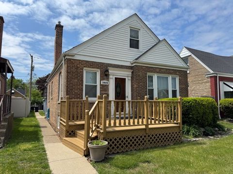 10926 S Avenue B Chicago IL 60617
