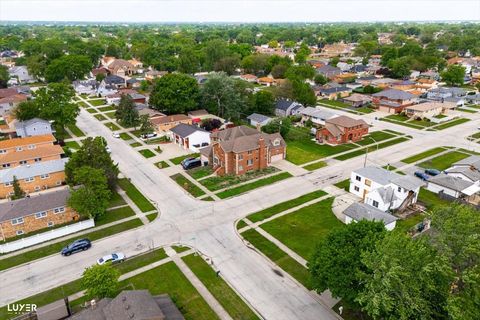 Tiny photo for 5900 W 90TH Street, Oak Lawn, IL 60453 (MLS # 12656743)