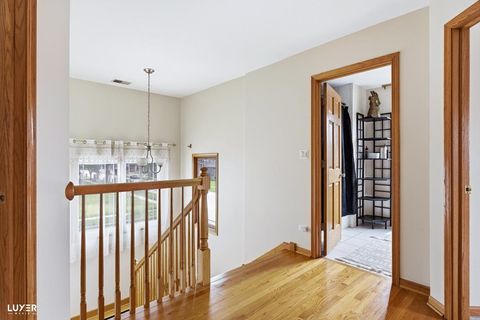 Tiny photo for 5900 W 90TH Street, Oak Lawn, IL 60453 (MLS # 12656743)