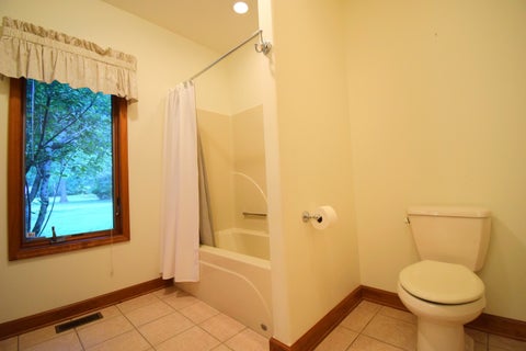 Tiny photo for 12183 E Hutchison Road, Mt Vernon, IL 62864 (MLS # 12712252)