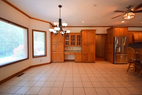 Tiny photo for 12183 E Hutchison Road, Mt Vernon, IL 62864 (MLS # 12712252)