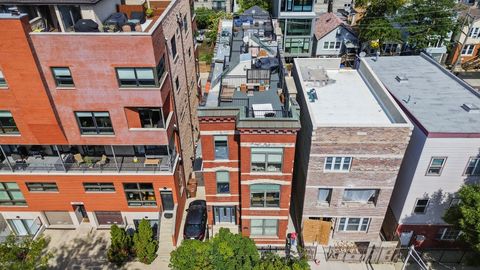 Photo of 1640 W Ohio Street #1R, Chicago, IL 60622 (MLS # 12477738)