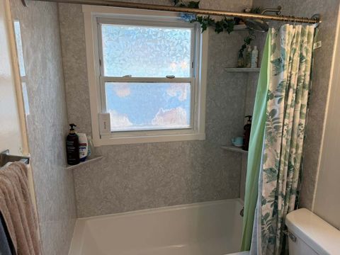 Tiny photo for 1122 N 17th Street, Quincy, IL 62301 (MLS # 12685169)