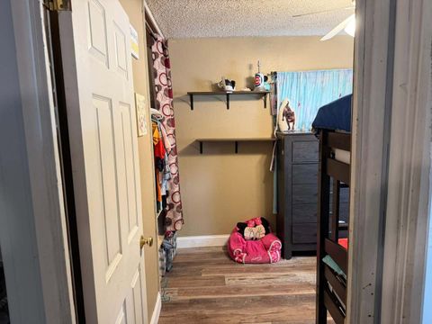 Tiny photo for 1122 N 17th Street, Quincy, IL 62301 (MLS # 12685169)