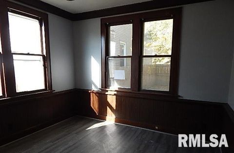 Tiny photo for 1854 W 8TH Street, Davenport, IA 52802 (MLS # QC4269076)