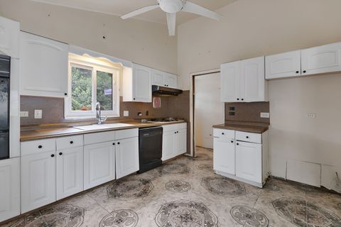 Tiny photo for 15230 Meadow Lane, Dolton, IL 60419 (MLS # 12430464)