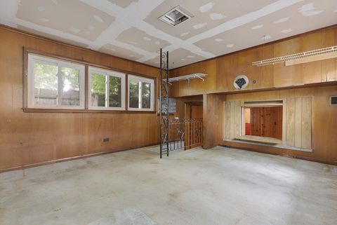 Tiny photo for 15230 Meadow Lane, Dolton, IL 60419 (MLS # 12430464)