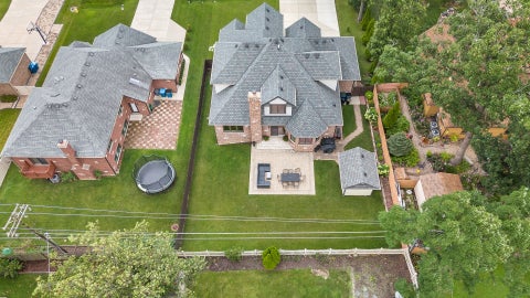 Tiny photo for 10047 S 86th Court, Palos Hills, IL 60465 (MLS # 12730834)