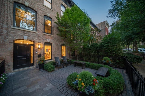Tiny photo for 2049 N Dayton Street, Chicago, IL 60614 (MLS # 12751172)