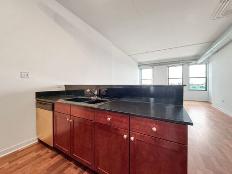 Tiny photo for 4015 N Milwaukee Avenue #410, Chicago, IL 60641 (MLS # 12686392)