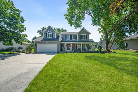 Photo of 565 Liberty Avenue, South Elgin, IL 60177 (MLS # 12719936)