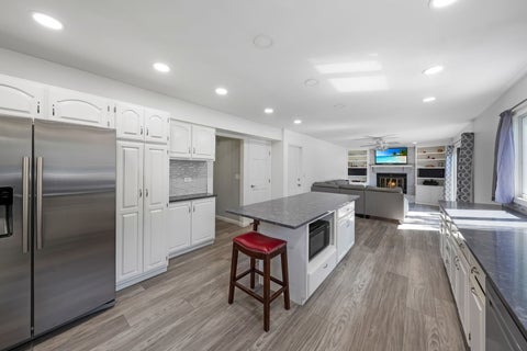 Tiny photo for 565 Liberty Avenue, South Elgin, IL 60177 (MLS # 12719936)