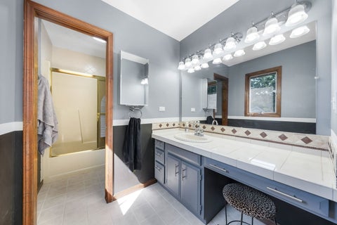 Tiny photo for 565 Liberty Avenue, South Elgin, IL 60177 (MLS # 12719936)