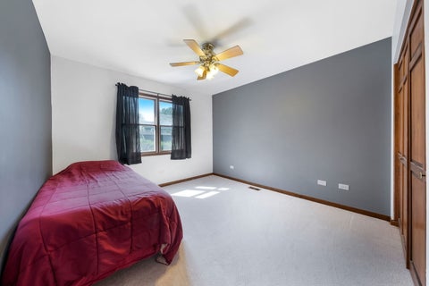 Tiny photo for 565 Liberty Avenue, South Elgin, IL 60177 (MLS # 12719936)