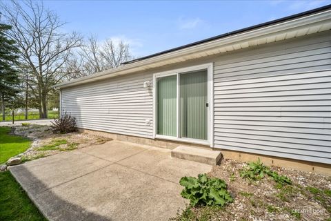 Tiny photo for 29 ELM Avenue, Fox Lake, IL 60020 (MLS # 12628509)