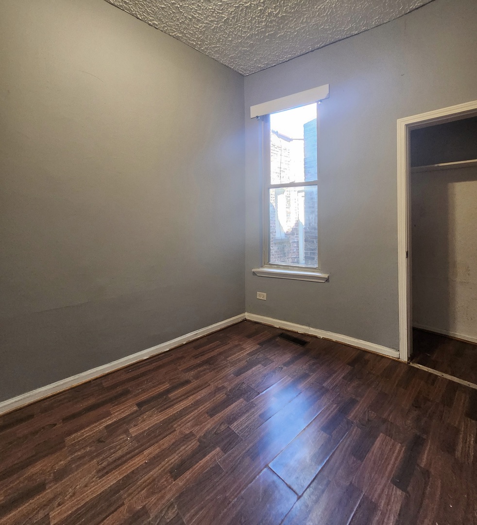 3250 W Douglas Boulevard