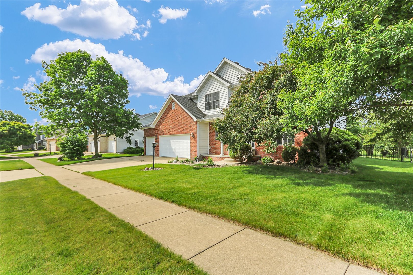 2413 Stricker Lane