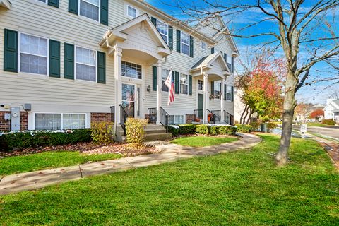 884 Essex Circle Grayslake IL 60030