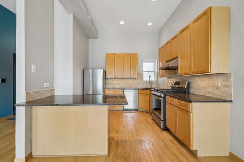 Tiny photo for 1526 W Birchwood Avenue #4E, Chicago, IL 60626 (MLS # 12718551)