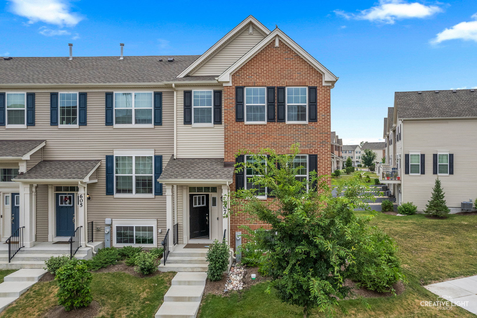607 Brook Court