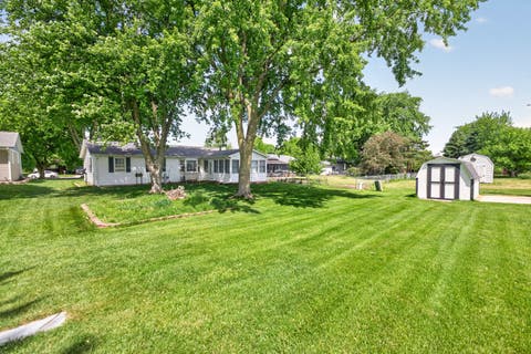 Tiny photo for 1526 Pebblewood Drive, Sycamore, IL 60178 (MLS # 12668424)