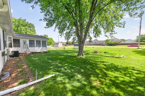 Tiny photo for 1526 Pebblewood Drive, Sycamore, IL 60178 (MLS # 12668424)