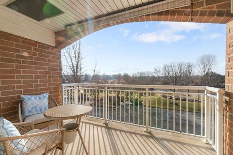 Tiny photo for 2692 Stone Circle #209, Geneva, IL 60134 (MLS # 12564624)