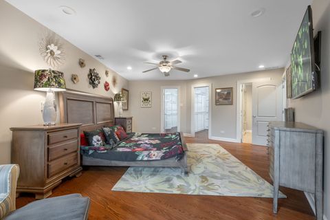 Tiny photo for 1125 Lake Cook Road #501E, Northbrook, IL 60062 (MLS # 12566862)