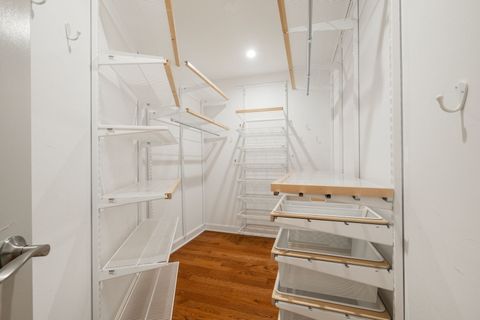 Tiny photo for 1125 Lake Cook Road #501E, Northbrook, IL 60062 (MLS # 12566862)