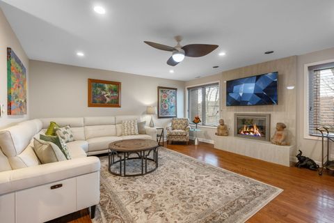 Tiny photo for 1125 Lake Cook Road #501E, Northbrook, IL 60062 (MLS # 12566862)