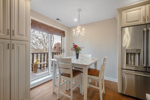 Tiny photo for 1125 Lake Cook Road #501E, Northbrook, IL 60062 (MLS # 12566862)